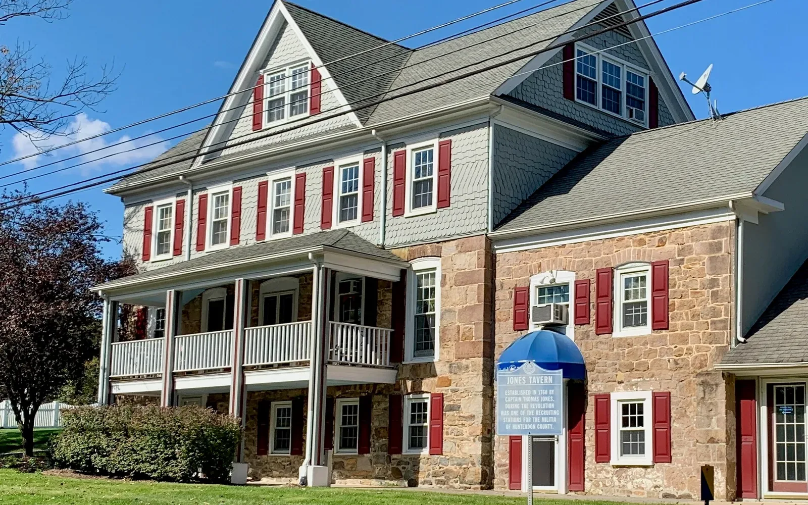 Jones Tavern, Annandale in Clinton, New Jersey