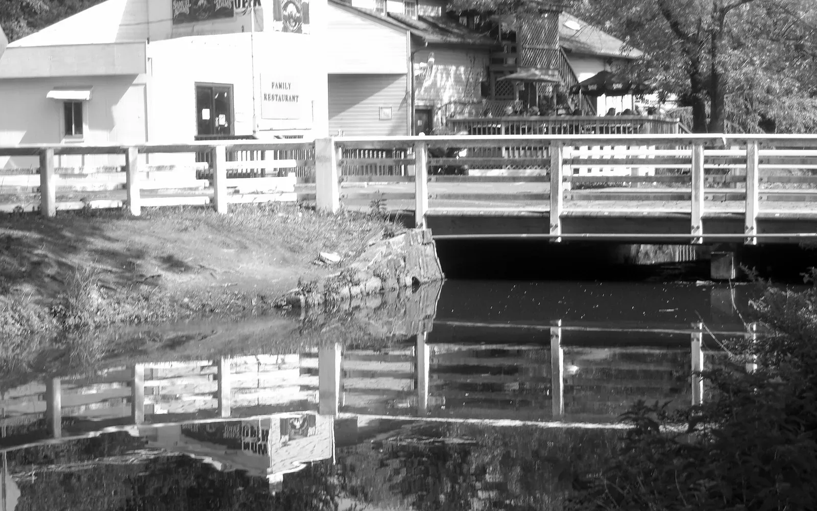 Delaware and Raritan Canal in Hopewell, New Jersey