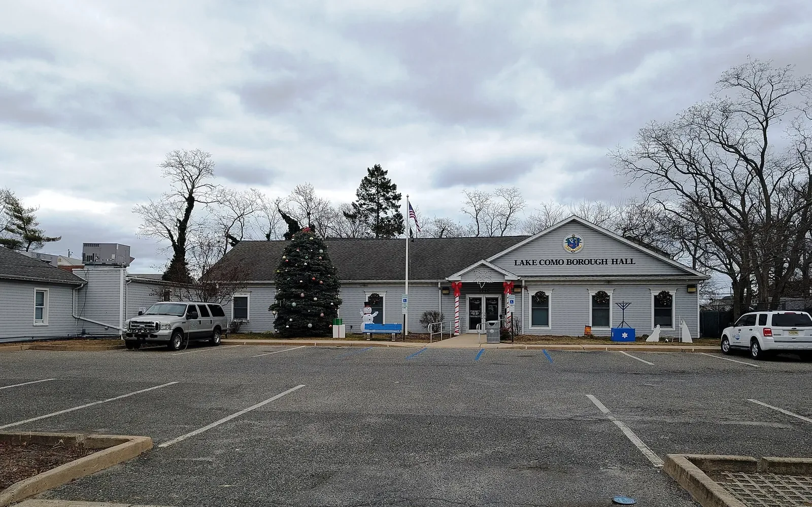 Lake Como Borough Hall in Lake Como, New Jersey